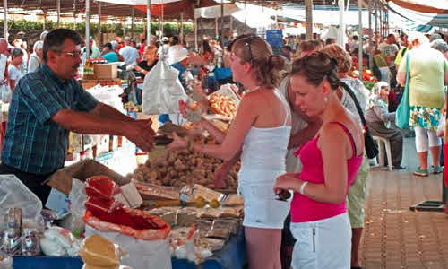 Рынок Кемер в Турции фото