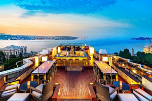16Roof Swisshotel Restaurant Рестораны на терассах и крышах с панорамным видом на Босфор и Стамбул