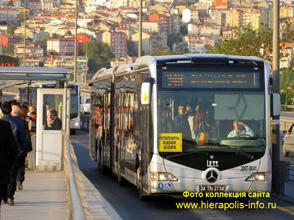 Метробусы - общественный транспорт в Стамбуле фото